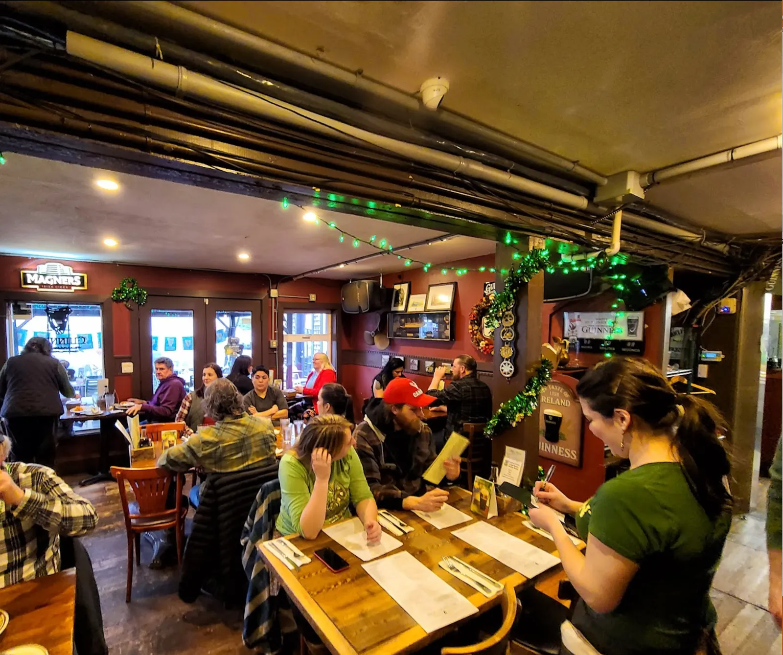 Nana's Irish Pub photo 11