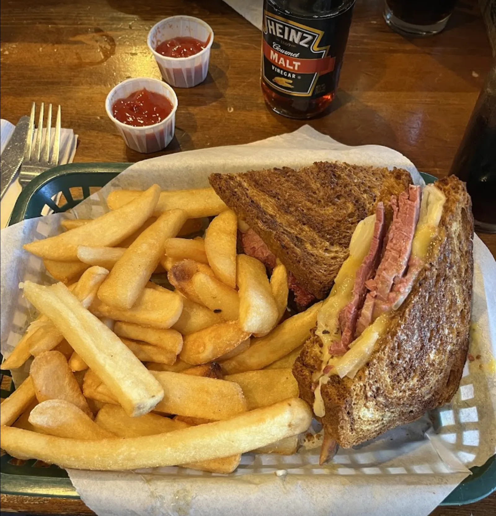Nana's Irish Pub photo 5