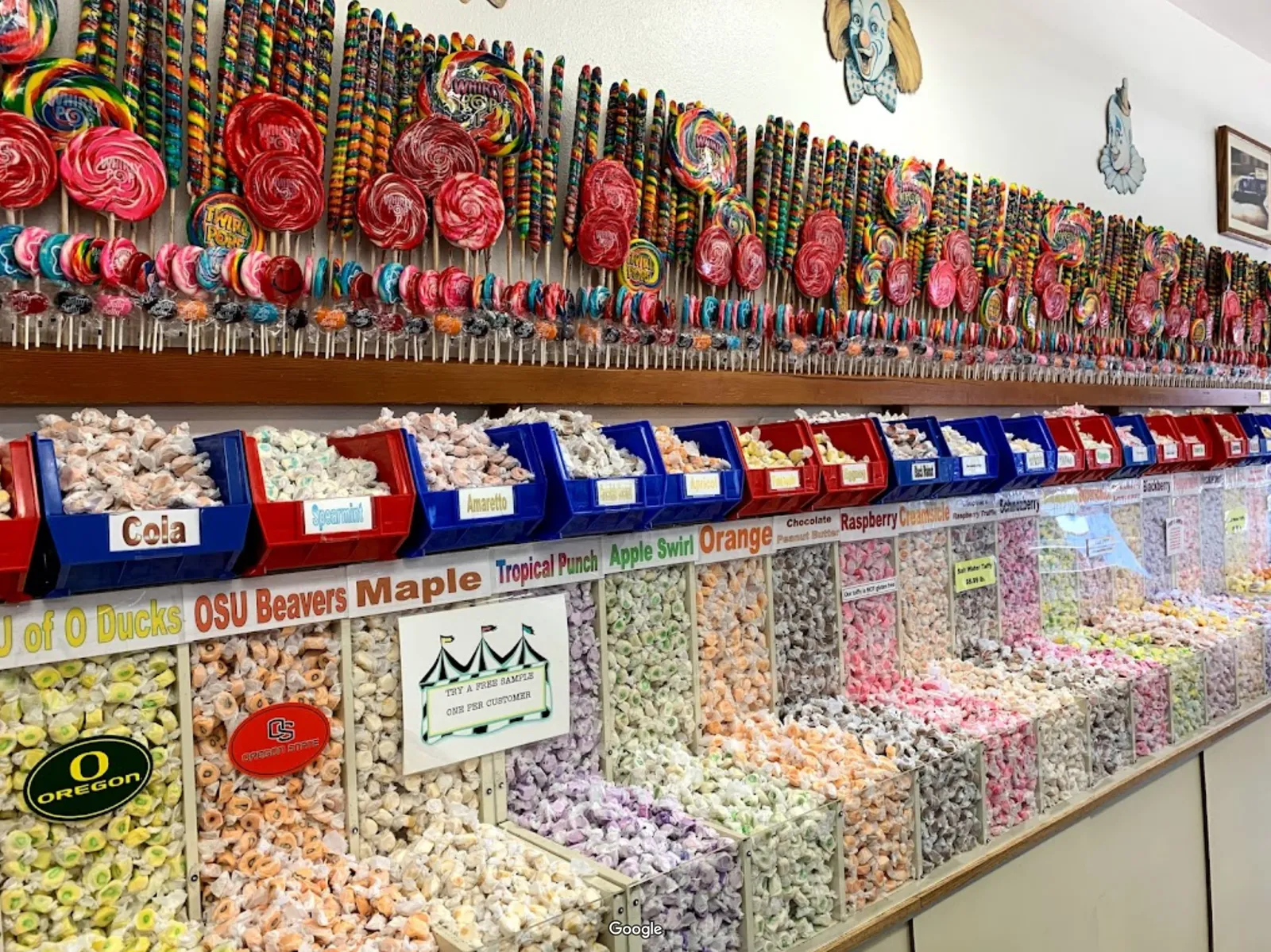 Newport Candy Shoppe photo 3
